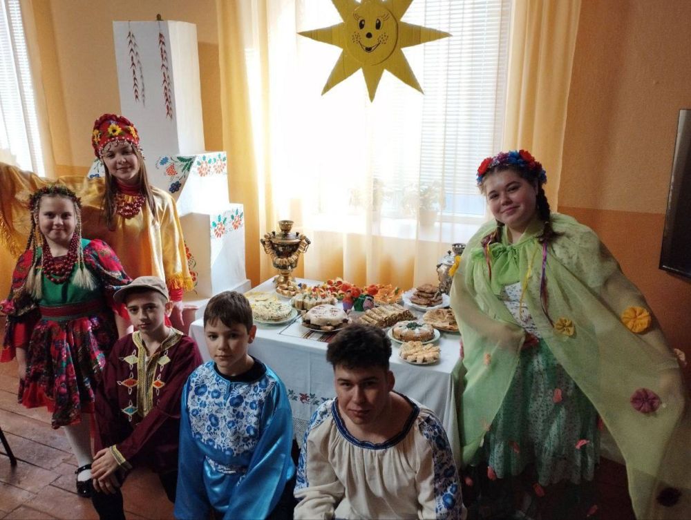1 марта в Белосарайском сельском клубе прошла концертная программа, посвященная Масленице и Первому дню Весны «Весенняя гармония» 1 марта в Белосарайском сельском клубе прошла концертная программа, посвященная Масленице и Первому дню Весны «Весенняя гармония»
