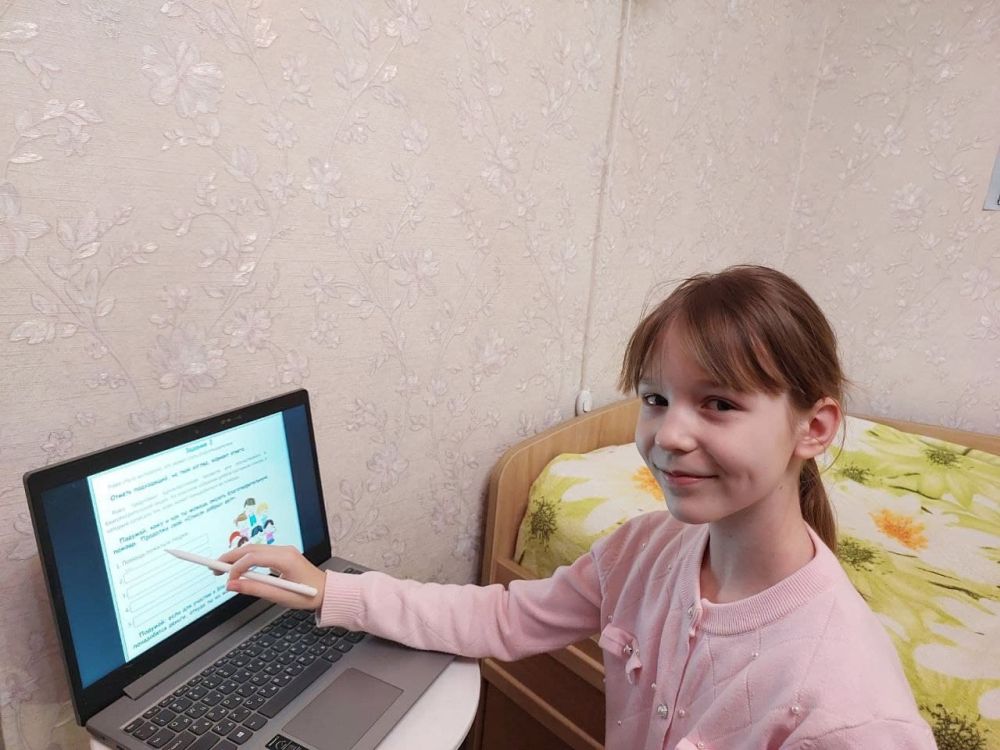 Школьники Ждановки узнали о благотворительности Школьники Ждановки узнали о благотворительности
