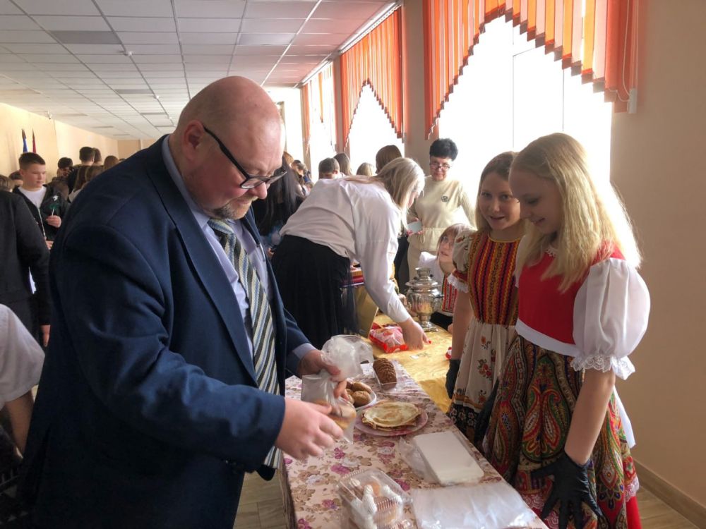 Кубанские школьники собрали средства для школы-интерната в ДНР Кубанские школьники собрали средства для школы-интерната в ДНР