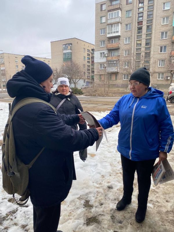 На регулярной основе в Ясиноватском муниципальном округе распространяется еженедельная газета Общественного Движения «Донецкая Республика» На регулярной основе в Ясиноватском муниципальном округе распространяется еженедельная газета Общественного Движения «Донецкая Республика»