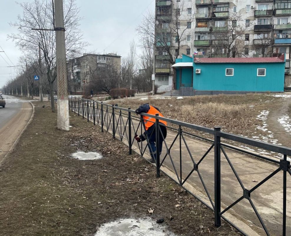 МУП «Простор» ежедневно выполняет все необходимые работы по содержанию городских улиц МУП «Простор» ежедневно выполняет все необходимые работы по содержанию городских улиц
