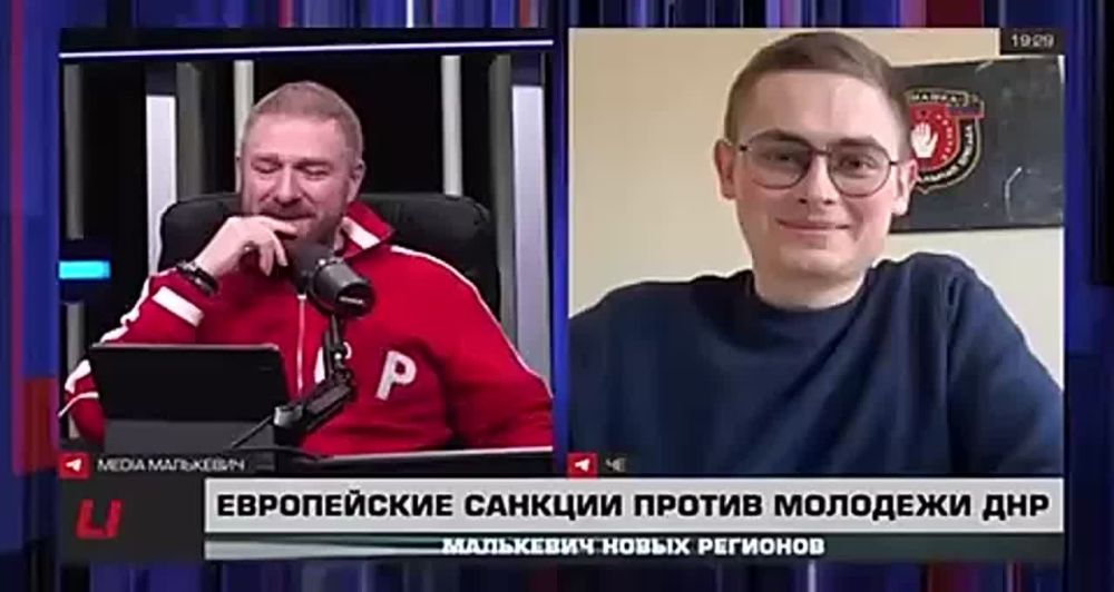  Live:          
