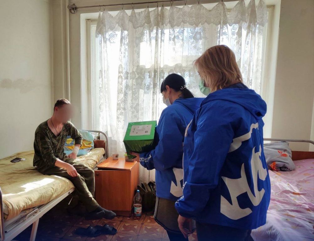 Помощь фронту – символ единства Помощь фронту – символ единства