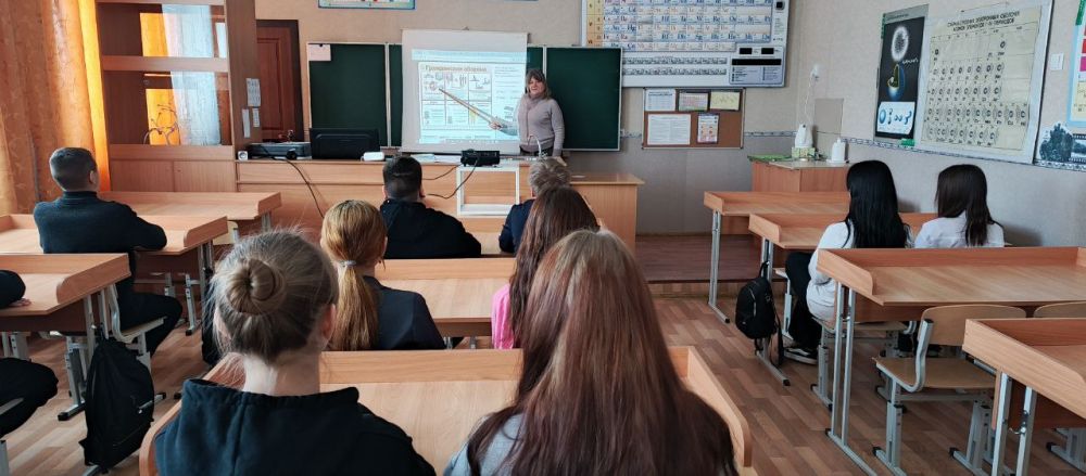 В ГБОУ «Мироновская школа №10 г. о. Дебальцево» прошёл Всероссийский открытый урок культуры безопасности, приуроченный празднованию Всемирного дня гражданской обороны В ГБОУ «Мироновская школа №10 г. о. Дебальцево» прошёл Всероссийский открытый урок культуры безопасности, приуроченный празднованию Всемирного дня гражданской обороны