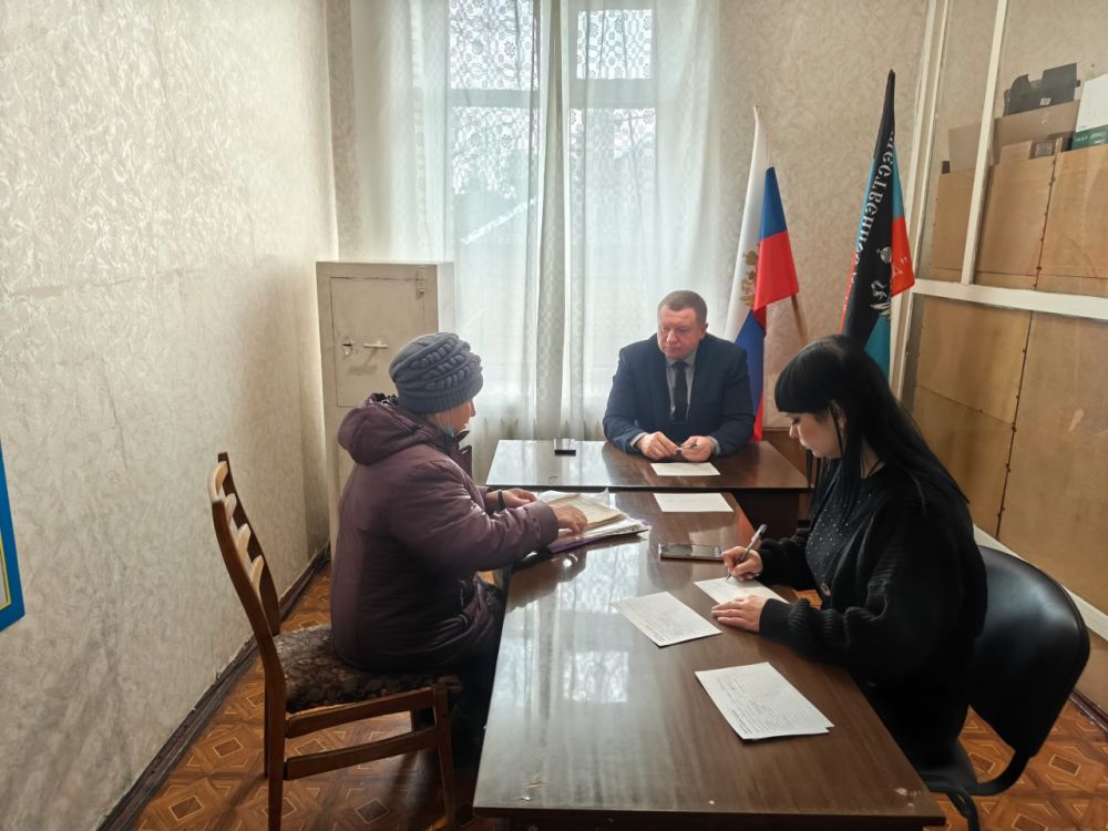 Глава Снежного ответил на вопросы жителей Глава Снежного ответил на вопросы жителей
