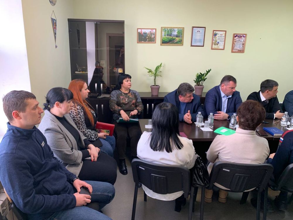 В Управе Ильичевского внутригородского района города Мариуполь прошла встреча с жителями В Управе Ильичевского внутригородского района города Мариуполь прошла встреча с жителями