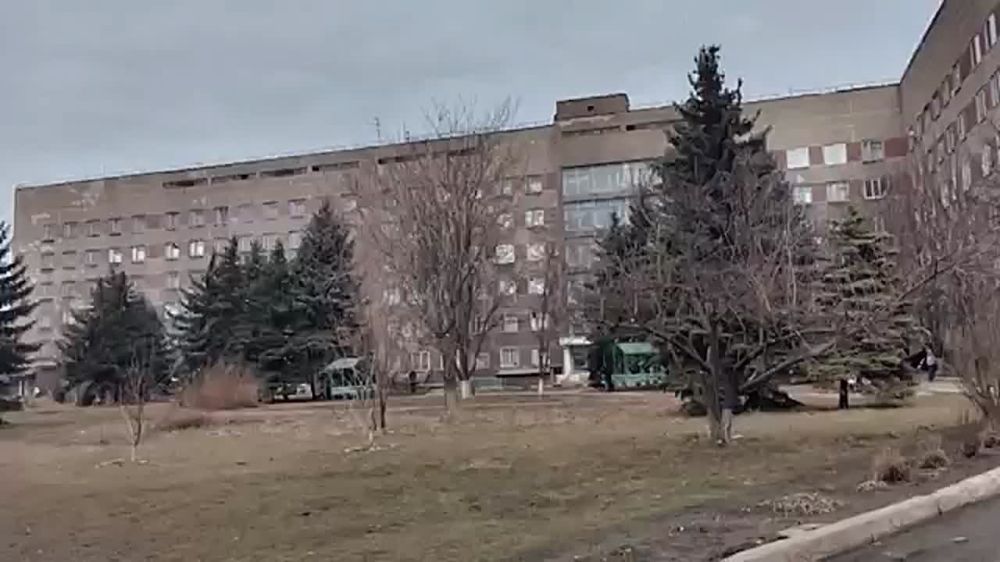  :        