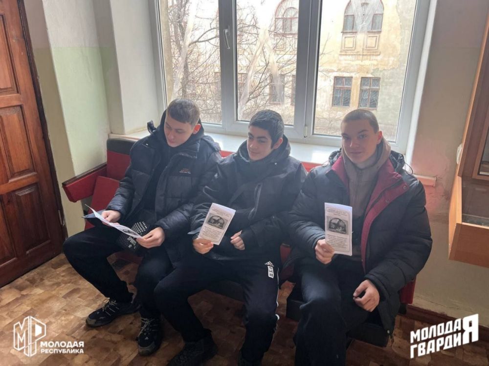 Молодёжка Докучаевска говорит наркотикам «нет» Молодёжка Докучаевска говорит наркотикам «нет»