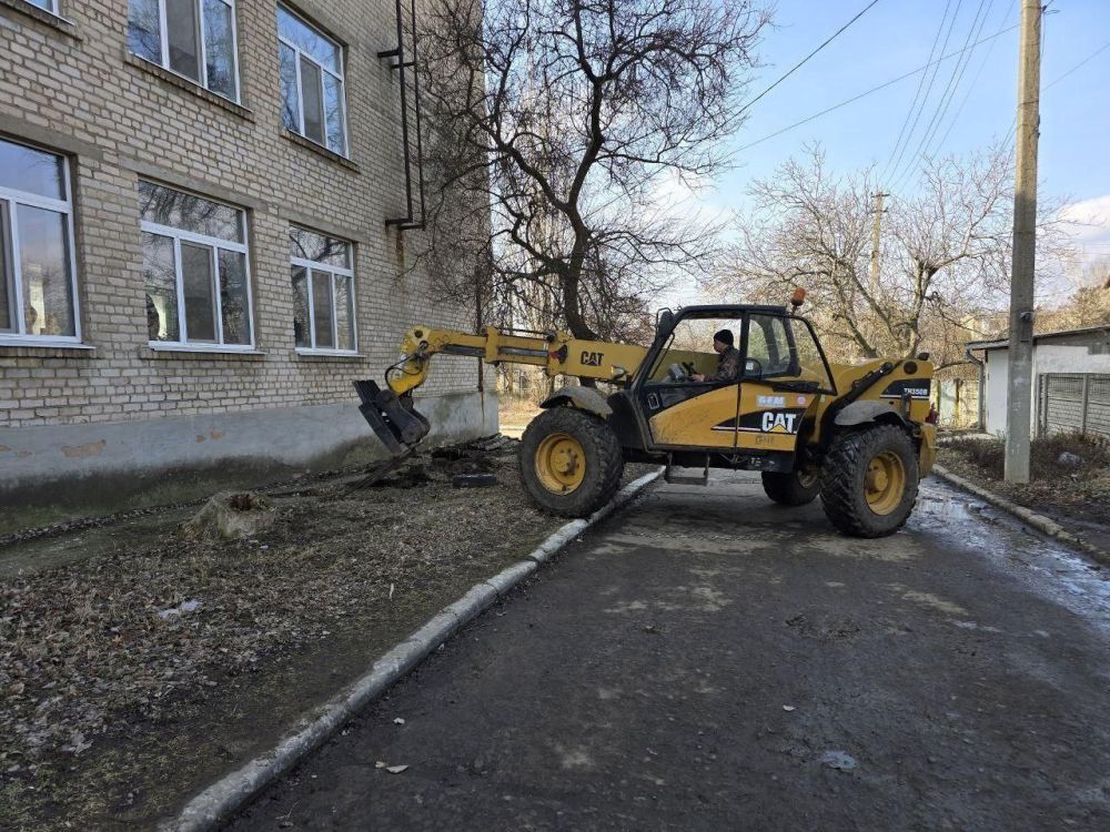 Николай Михайлов: Забайкалье восстанавливает Новосветскую детскую музыкальную школу Старобешевского округа Николай Михайлов: Забайкалье восстанавливает Новосветскую детскую музыкальную школу Старобешевского округа