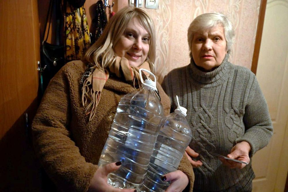 Иван Адамец: В рамках акции «Эстафета Добра», сектором по делам молодежи, культуры и спорта Управы Куйбышевского внутригородского района была оказана помощь для пожилых и маломобильных граждан Иван Адамец: В рамках акции «Эстафета Добра», сектором по делам молодежи, культуры и спорта Управы Куйбышевского внутригородского района была оказана помощь для пожилых и маломобильных граждан