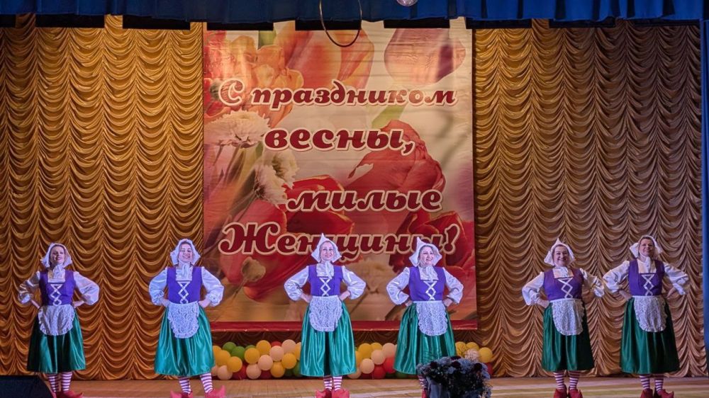 Николай Михайлов: Сегодня принял участие в районном праздничном концерте «Женщины — родник всей красоты» Николай Михайлов: Сегодня принял участие в районном праздничном концерте «Женщины — родник всей красоты»