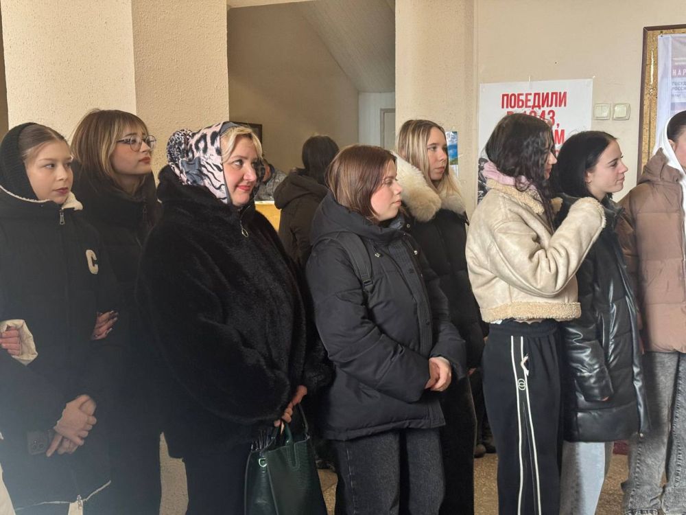 Уникальная экспозиция в Снежном -"Гордость и слава России с орденах и медалях" Уникальная экспозиция в Снежном -"Гордость и слава России с орденах и медалях"