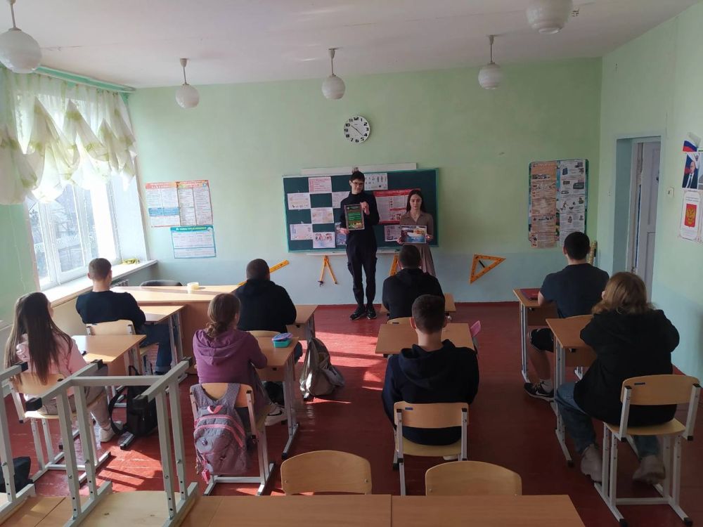 В школах Мангушского округа состоялся Всероссийский открытый урок, посвящённый Всемирному дню гражданской обороны В школах Мангушского округа состоялся Всероссийский открытый урок, посвящённый Всемирному дню гражданской обороны