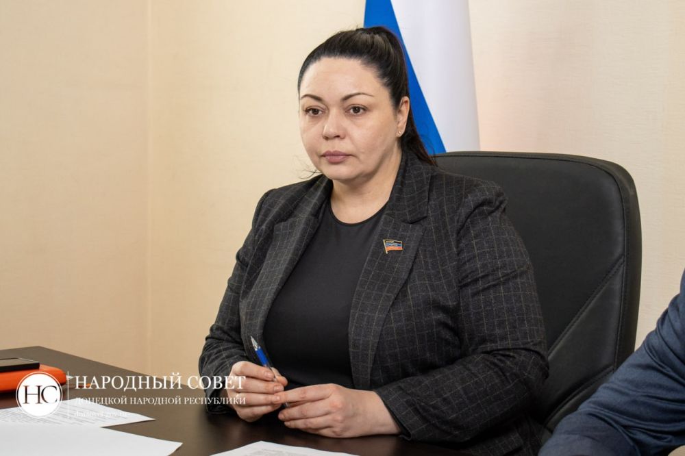 Депутаты продолжают работу над законодательством вместе с правоприменителями Депутаты продолжают работу над законодательством вместе с правоприменителями