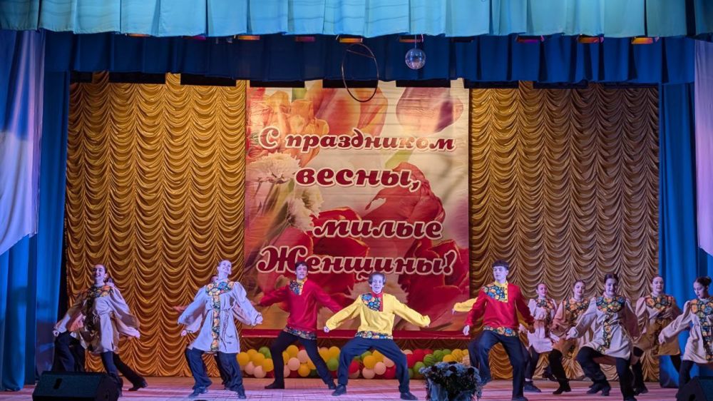 Николай Михайлов: Сегодня принял участие в районном праздничном концерте «Женщины — родник всей красоты» Николай Михайлов: Сегодня принял участие в районном праздничном концерте «Женщины — родник всей красоты»