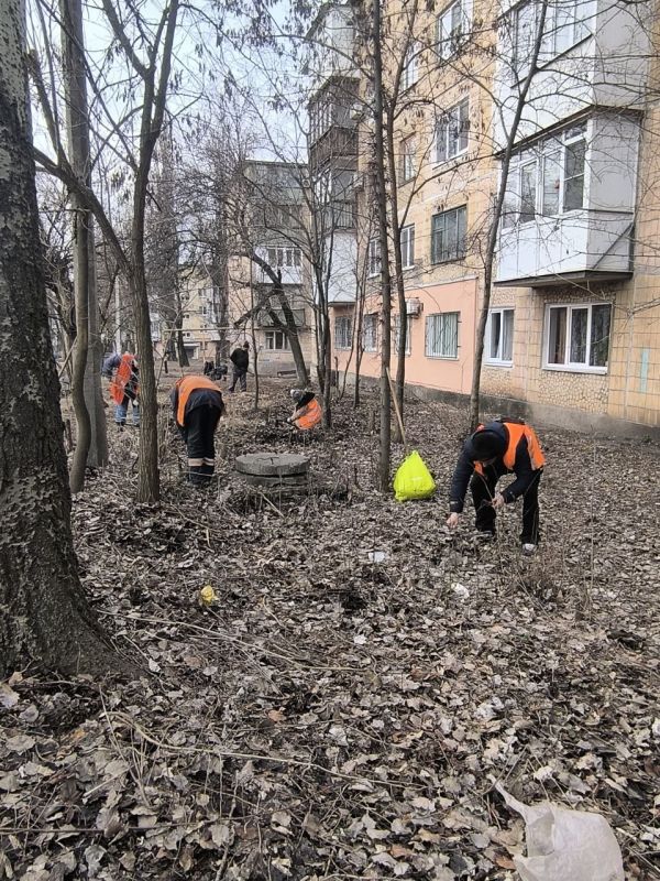 Сегодня, 06.03.2025 года, силами сотрудников жилищно-коммунальных предприятий Пролетарского внутригородского района г. Донецка были выполнены следующие работы: Сегодня, 06.03.2025 года, силами сотрудников жилищно-коммунальных предприятий Пролетарского внутригородского района г. Донецка были выполнены следующие работы: