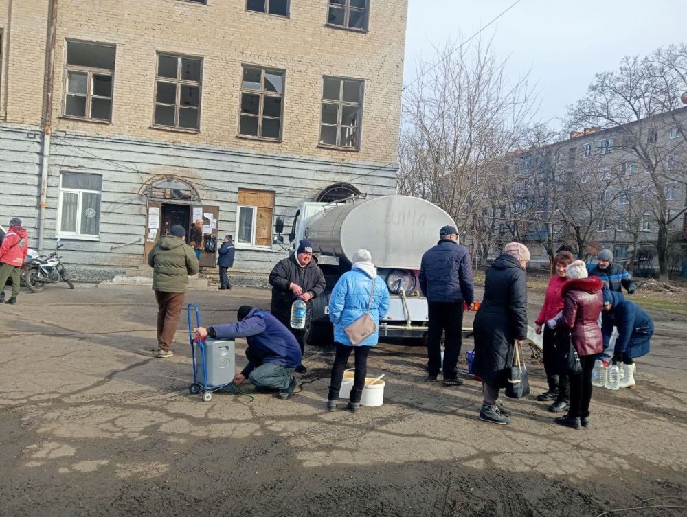 Вопрос водоснабжения в пгт Владимировка - на контроле Вопрос водоснабжения в пгт Владимировка - на контроле
