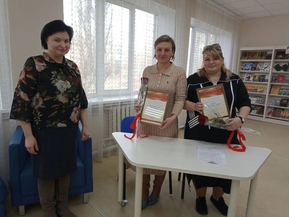 Тематический диалог. «Есть в женщине особая загадка» Тематический диалог. «Есть в женщине особая загадка»