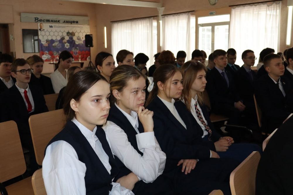 Женское лицо в истории войны Женское лицо в истории войны