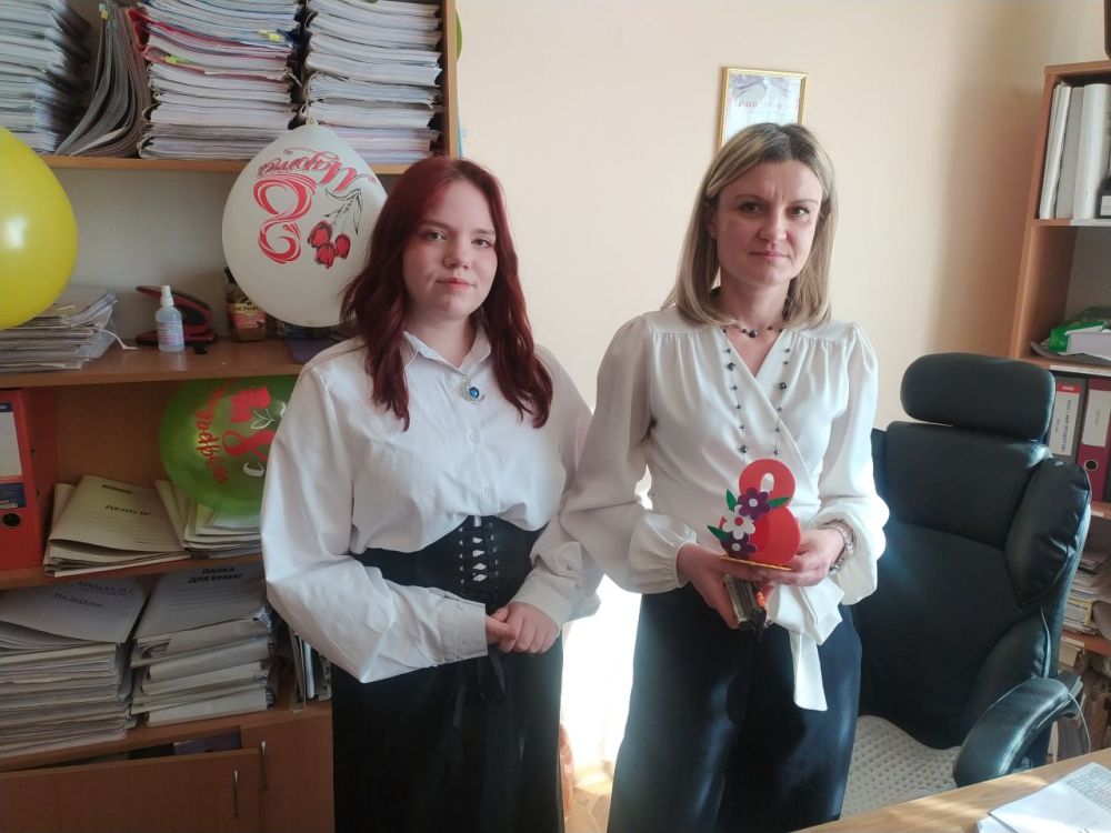 Сергей Желновач: В городском округе Дебальцево прошла акция «Вам, любимые!», посвящённая Международному женскому дню Сергей Желновач: В городском округе Дебальцево прошла акция «Вам, любимые!», посвящённая Международному женскому дню