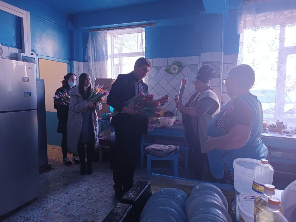 Тюльпаны от губернатора Липецкой области Тюльпаны от губернатора Липецкой области