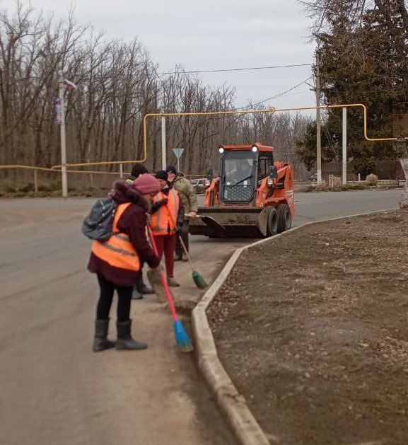 Встречаем весну в чистом и ухоженном городе Встречаем весну в чистом и ухоженном городе