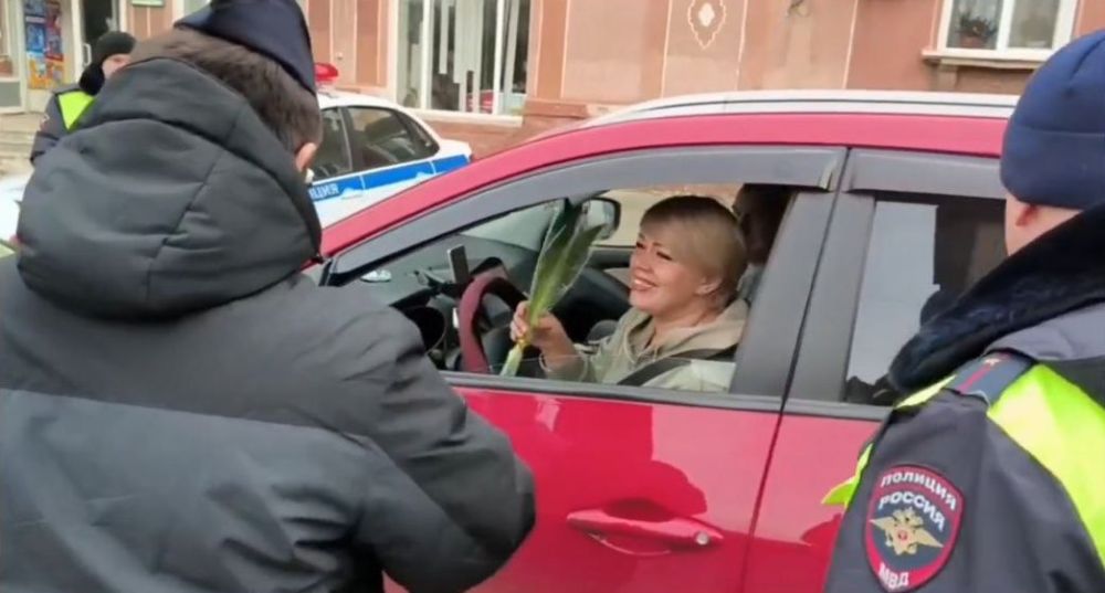 Николай Михайлов: Школьники из Старобешевского округа поучаствовали в акции от ЮИД «С 8 марта поздравляем — ПДД не нарушаем!» Николай Михайлов: Школьники из Старобешевского округа поучаствовали в акции от ЮИД «С 8 марта поздравляем — ПДД не нарушаем!»