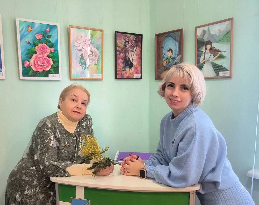 Сегодня, 7 марта, в преддверии женского праздника, в Музее истории г.Харцызск открылась выставка работ учащихся и преподавателей МБУДО "Зугрэсская детская школа искусств" Марченко Л.А Сегодня, 7 марта, в преддверии женского праздника, в Музее истории г.Харцызск открылась выставка работ учащихся и преподавателей МБУДО "Зугрэсская детская школа искусств" Марченко Л.А