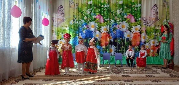 Сергей Желновач: Международным женским днём Сергей Желновач: Международным женским днём