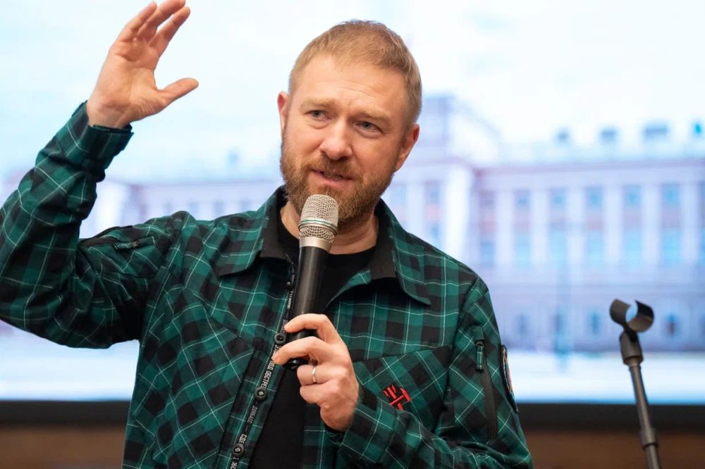 В преддверии Международного женского дня #депутат_Малькевич принял участие в особенной встрече – телемосте между Законодательным Собранием Санкт-Петербурга и Ленинградским гвардейским мотострелковым полком В преддверии Международного женского дня #депутат_Малькевич принял участие в особенной встрече – телемосте между Законодательным Собранием Санкт-Петербурга и Ленинградским гвардейским мотострелковым полком