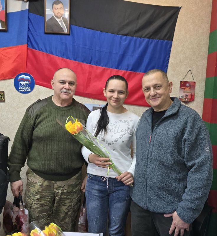 Дмитрий Огилец: Сегодня поздравили лучшую часть Макеевской городской организации "Российский союз ветеранов Афганистана и специальных военных операций" с 8 Марта! Дмитрий Огилец: Сегодня поздравили лучшую часть Макеевской городской организации "Российский союз ветеранов Афганистана и специальных военных операций" с 8 Марта!