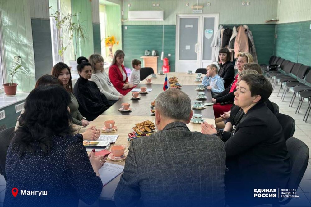 Цветы – символ весны и надежды Цветы – символ весны и надежды