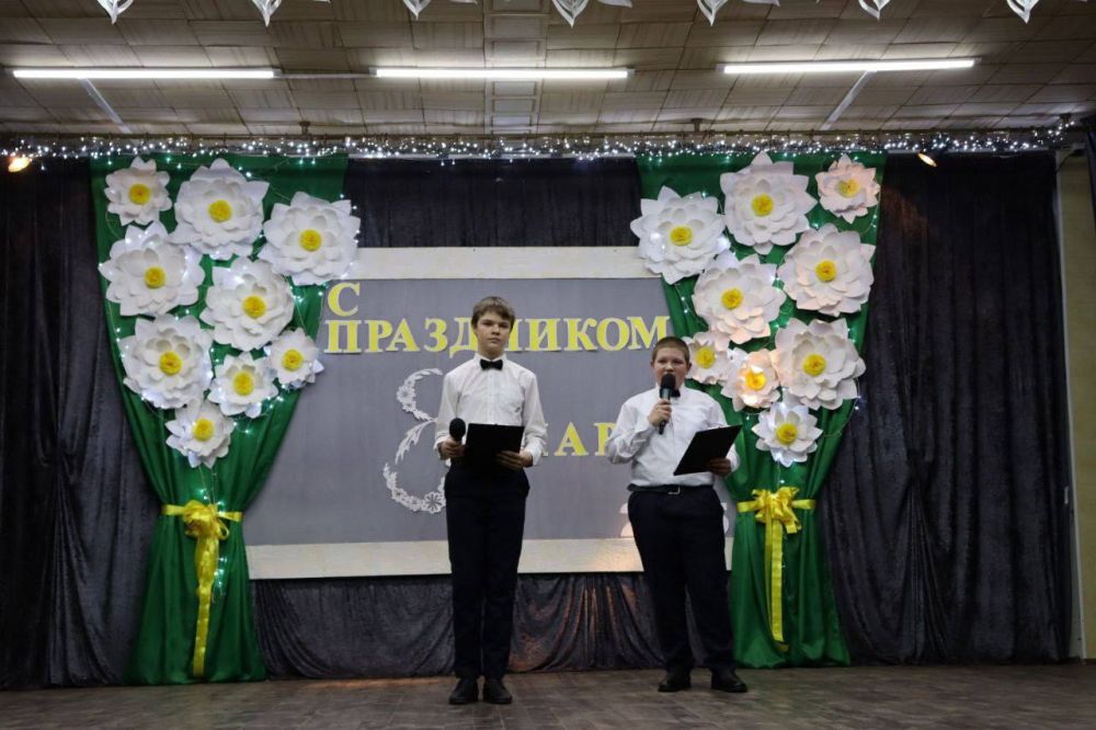 Неделя женского счастья, организованная Мангушским местным отделением Всероссийской политической партии «Единая Россия», к сожалению, подходит к концу Неделя женского счастья, организованная Мангушским местным отделением Всероссийской политической партии «Единая Россия», к сожалению, подходит к концу