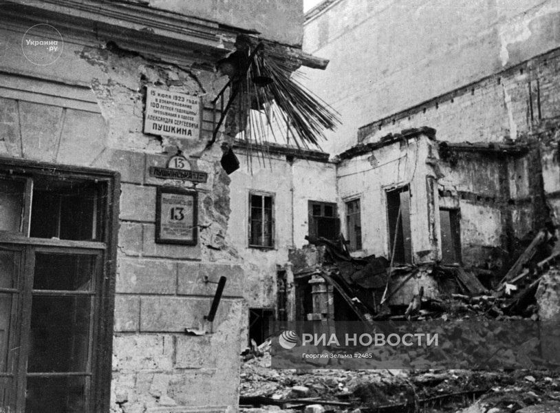 В спецпроекте «Фотоальбом Победы» мы каждый день публикуем небольшую подборку фотографий военных лет В спецпроекте «Фотоальбом Победы» мы каждый день публикуем небольшую подборку фотографий военных лет