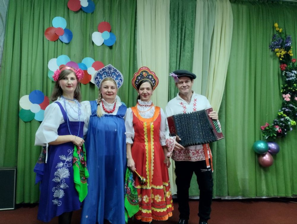 Праздничное мероприятие «Музыка весны» Праздничное мероприятие «Музыка весны»