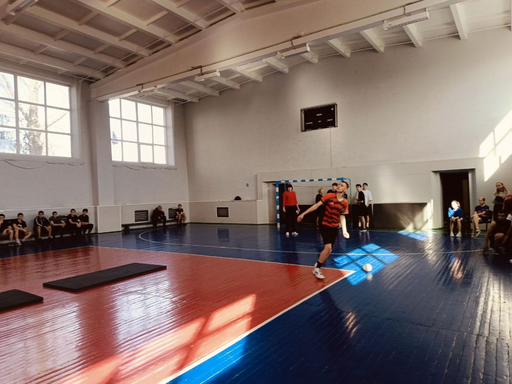 Выпускники Снежного поучаствовали в ГТО Выпускники Снежного поучаствовали в ГТО