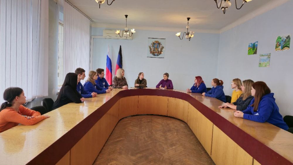 Иван Адамец: В Управе Куйбышевского внутригородского района состоялся круглый стол «Вместе против террора», посвящённый профилактике терроризма в молодёжной среде Иван Адамец: В Управе Куйбышевского внутригородского района состоялся круглый стол «Вместе против террора», посвящённый профилактике терроризма в молодёжной среде