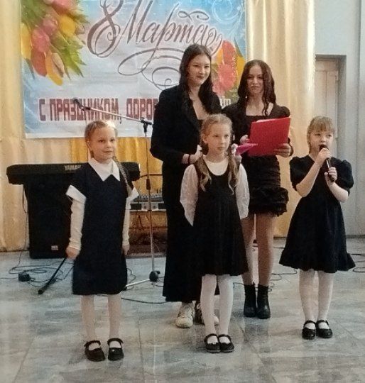 В сельских Домах культуры Володарского муниципального округа прошли концерты, посвященные Международному женскому дню В сельских Домах культуры Володарского муниципального округа прошли концерты, посвященные Международному женскому дню