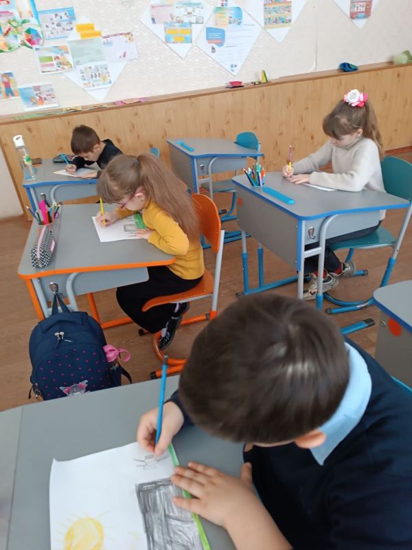 Разговоры о важном. В понедельник, 10 марта, в общеобразовательных учебных учреждениях Мангушского округа прошли уроки из цикла «Разговоры о важном», посвященные теме: «Массовый спорт в России» Разговоры о важном. В понедельник, 10 марта, в общеобразовательных учебных учреждениях Мангушского округа прошли уроки из цикла «Разговоры о важном», посвященные теме: «Массовый спорт в России»