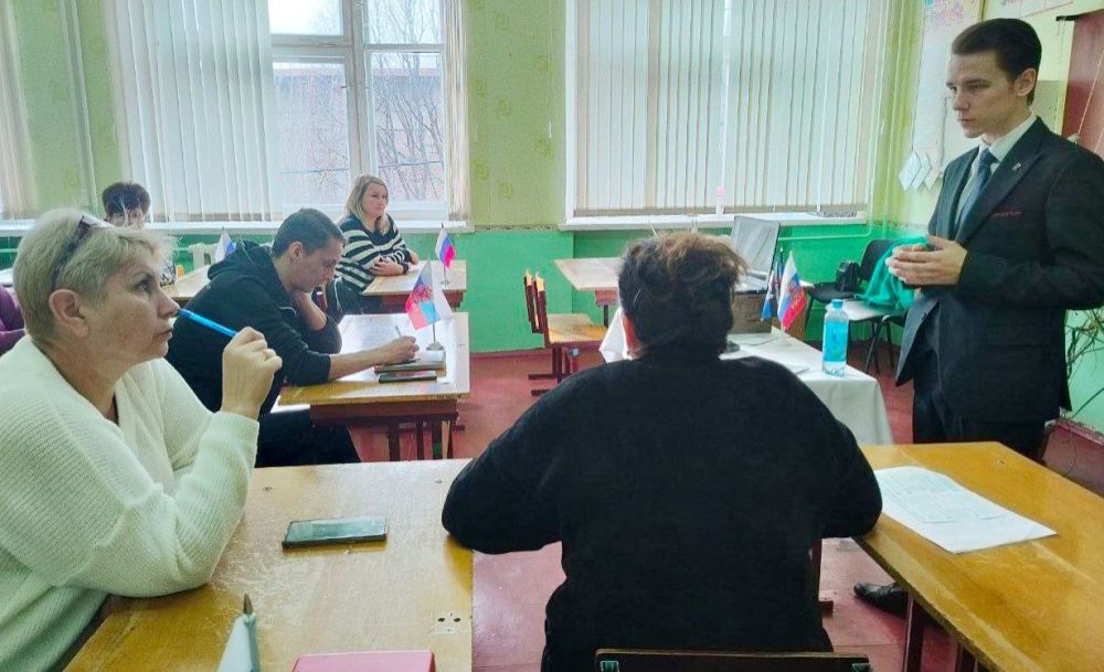 Наталья Бегуненко: Сегодня, 11 марта, состоялось собрание актива Первичного отделения партии «ЕДИНАЯ РОССИЯ» № 290 Петровского внутригородского района городского округа Донецк Наталья Бегуненко: Сегодня, 11 марта, состоялось собрание актива Первичного отделения партии «ЕДИНАЯ РОССИЯ» № 290 Петровского внутригородского района городского округа Донецк