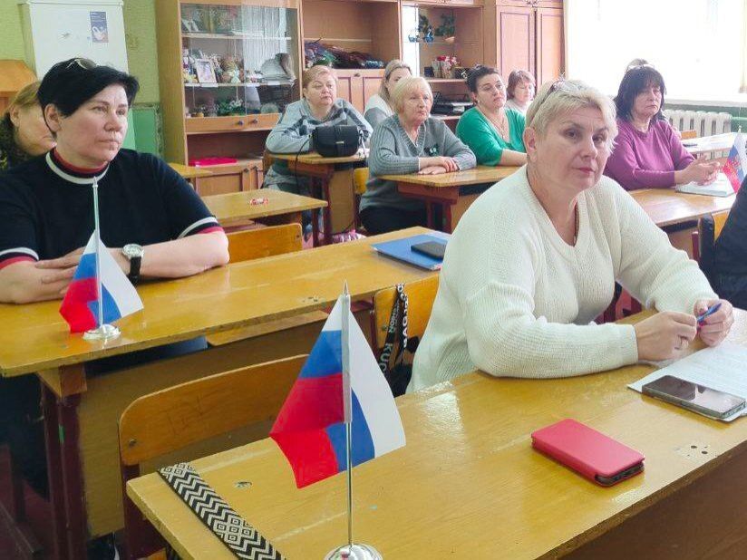 Наталья Бегуненко: Сегодня, 11 марта, состоялось собрание актива Первичного отделения партии «ЕДИНАЯ РОССИЯ» № 290 Петровского внутригородского района городского округа Донецк Наталья Бегуненко: Сегодня, 11 марта, состоялось собрание актива Первичного отделения партии «ЕДИНАЯ РОССИЯ» № 290 Петровского внутригородского района городского округа Донецк