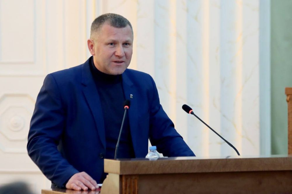 Андрей Крамар: Прошел «правительственный час» с министром природных ресурсов и экологии ДНР Алексеем Шебалковым Андрей Крамар: Прошел «правительственный час» с министром природных ресурсов и экологии ДНР Алексеем Шебалковым