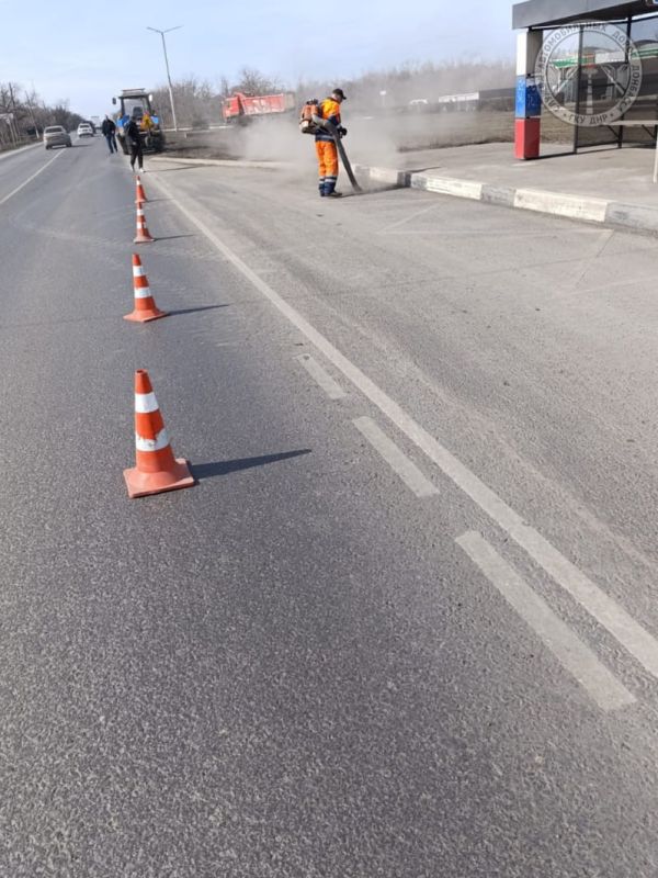 В ГКУ ДНР "Служба автомобильных дорог Донбасса" отчитались о выполненных с начала марта мероприятиях по содержанию дорог общего пользования В ГКУ ДНР "Служба автомобильных дорог Донбасса" отчитались о выполненных с начала марта мероприятиях по содержанию дорог общего пользования