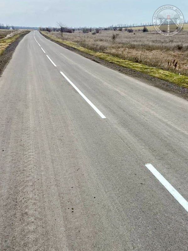 Более 1,3 тыс. кв. м дорожной разметки нанесено под контролем ГКУ ДНР «Служба автомобильных дорог Донбасса» в период с 7 по 10 марта Более 1,3 тыс. кв. м дорожной разметки нанесено под контролем ГКУ ДНР «Служба автомобильных дорог Донбасса» в период с 7 по 10 марта