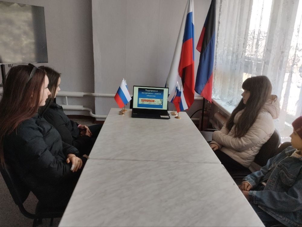 Любой человек должен точно представлять своё поведение и действия в экстремальных ситуациях, психологически был готовым к самозащите Любой человек должен точно представлять своё поведение и действия в экстремальных ситуациях, психологически был готовым к самозащите