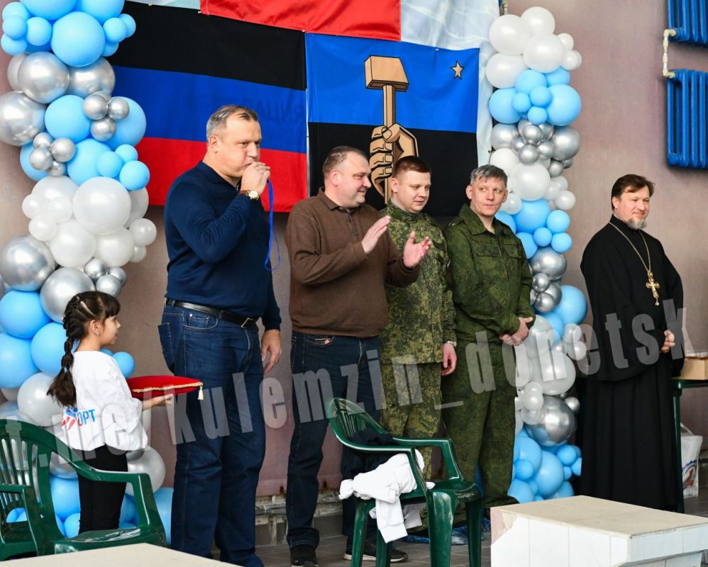 Алексей Кулемзин: Спортивный комплекс «Кировец» собирает друзей! Сегодня здесь произошло событие, которого ждали несколько лет Алексей Кулемзин: Спортивный комплекс «Кировец» собирает друзей! Сегодня здесь произошло событие, которого ждали несколько лет