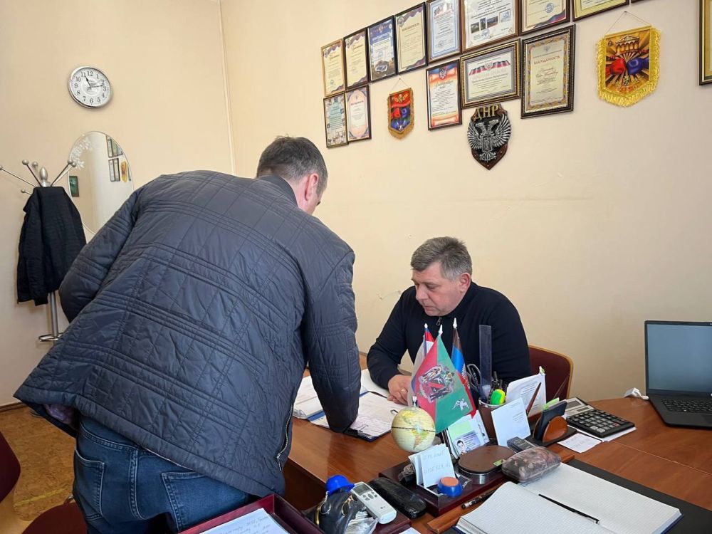 Роман Конев: Состоялся прием граждан депутатом Горловского городского совета Донецкой Народной Республики первого созыва Сергеем Третьяковым Роман Конев: Состоялся прием граждан депутатом Горловского городского совета Донецкой Народной Республики первого созыва Сергеем Третьяковым