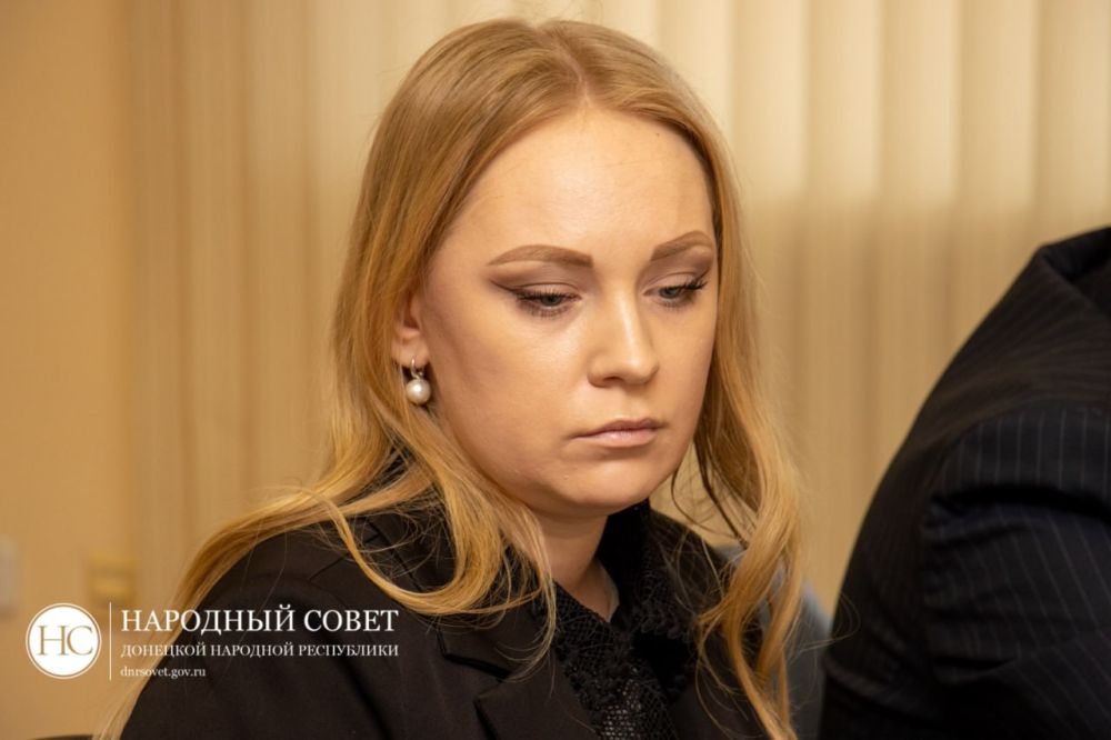 В Народном Совете обсудили дополнительные меры поддержки студентов из семей участников СВО В Народном Совете обсудили дополнительные меры поддержки студентов из семей участников СВО