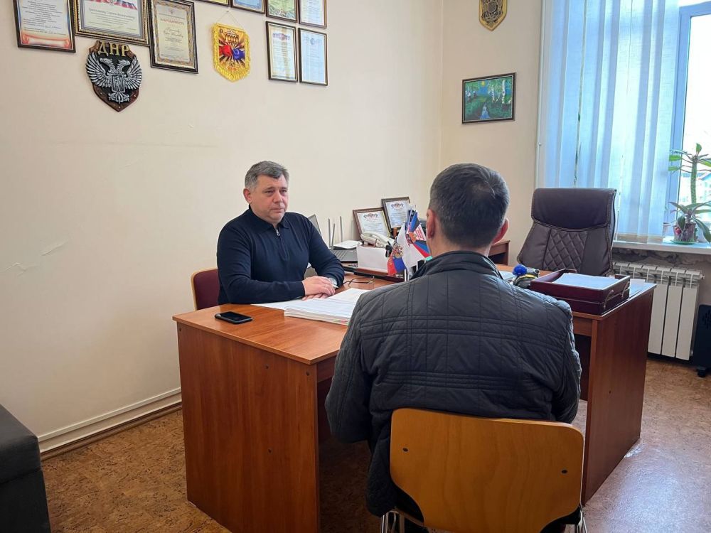 Роман Конев: Состоялся прием граждан депутатом Горловского городского совета Донецкой Народной Республики первого созыва Сергеем Третьяковым Роман Конев: Состоялся прием граждан депутатом Горловского городского совета Донецкой Народной Республики первого созыва Сергеем Третьяковым