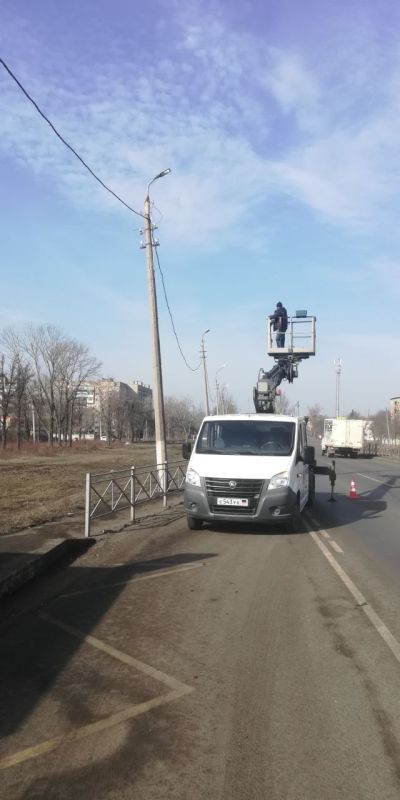 Александр Шатов: 13.03.2025 Муниципальным унитарным предприятием "ТП "Партнер" Администрации Шахтерского муниципального округа Донецкой Народной Республики проводятся ремонтно-восстановительные работы линий наружного... Александр Шатов: 13.03.2025 Муниципальным унитарным предприятием "ТП "Партнер" Администрации Шахтерского муниципального округа Донецкой Народной Республики проводятся ремонтно-восстановительные работы линий наружного...